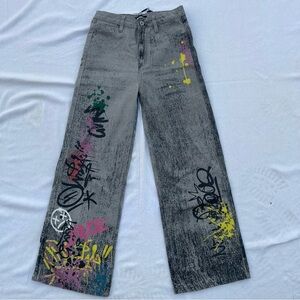 NWT Fashion Nova Kids Graffiti Paint Denim Straight Leg Jeans - Grey Sz 12